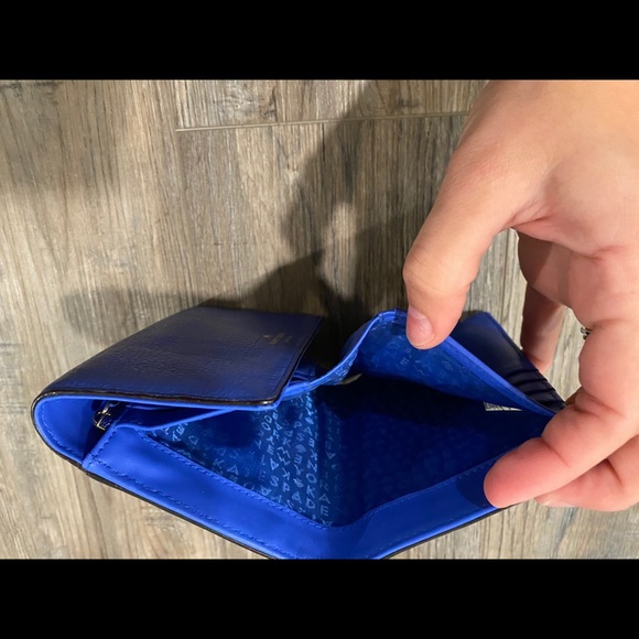 Kate Spade Wallet - Picture 4 of 5